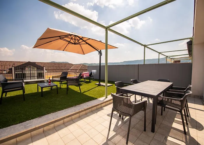 Chalet Corte Brunati Deluxe Con Piscina E Garage *